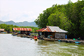 3 Caves Canoe Safari Temple Nature Stream