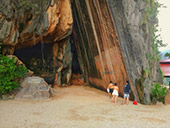 James Bond Sightseeing Canoe